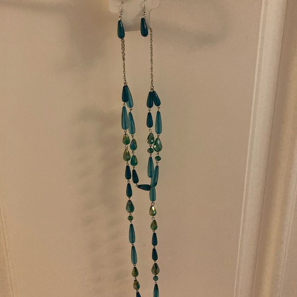 Blue/green beaded necklace and earrings NWT - Picture 1 of 7
